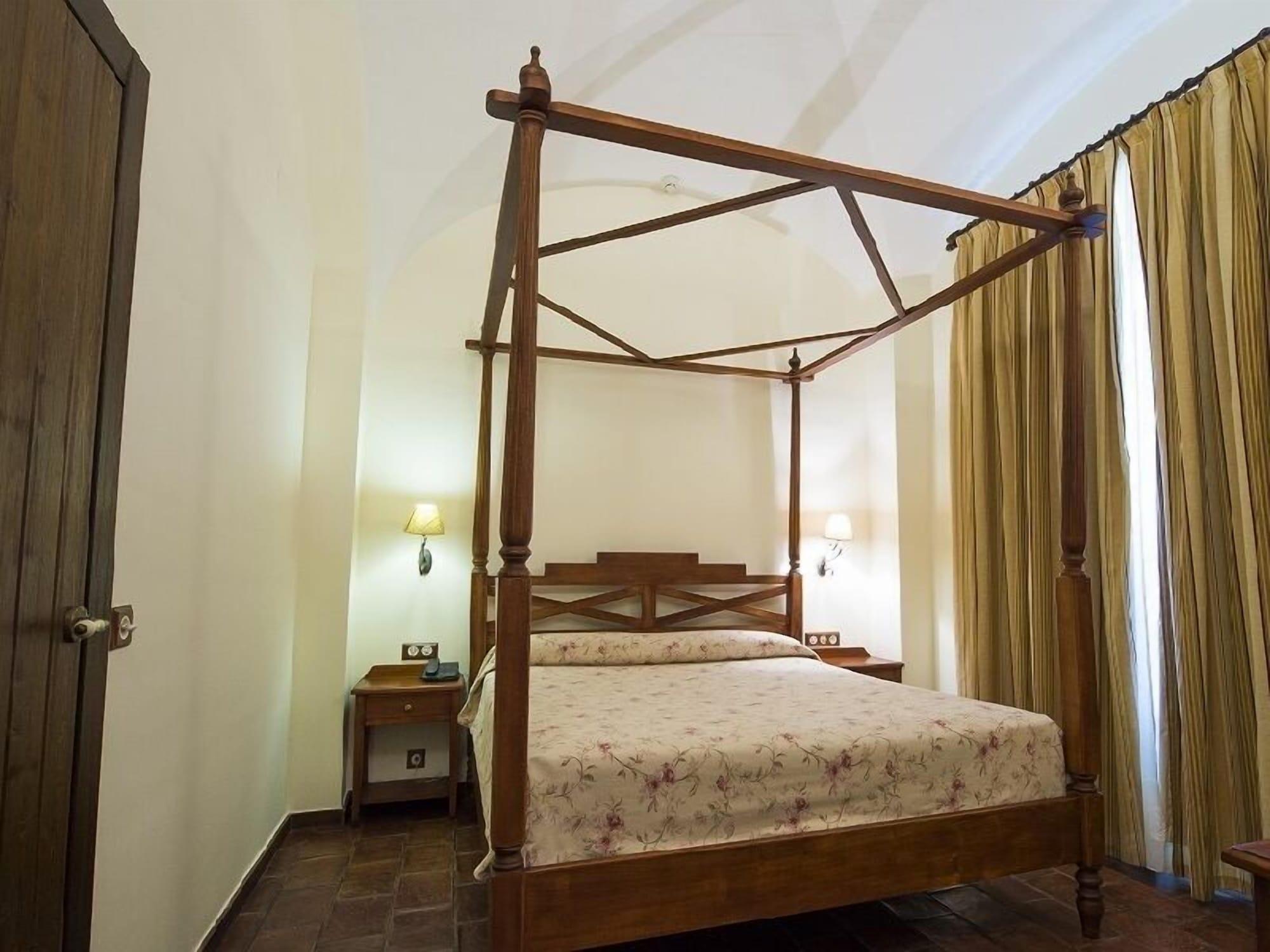 Hospedium Hotel Cortijo Santa Cruz Villanueva De La Serena Exteriör bild