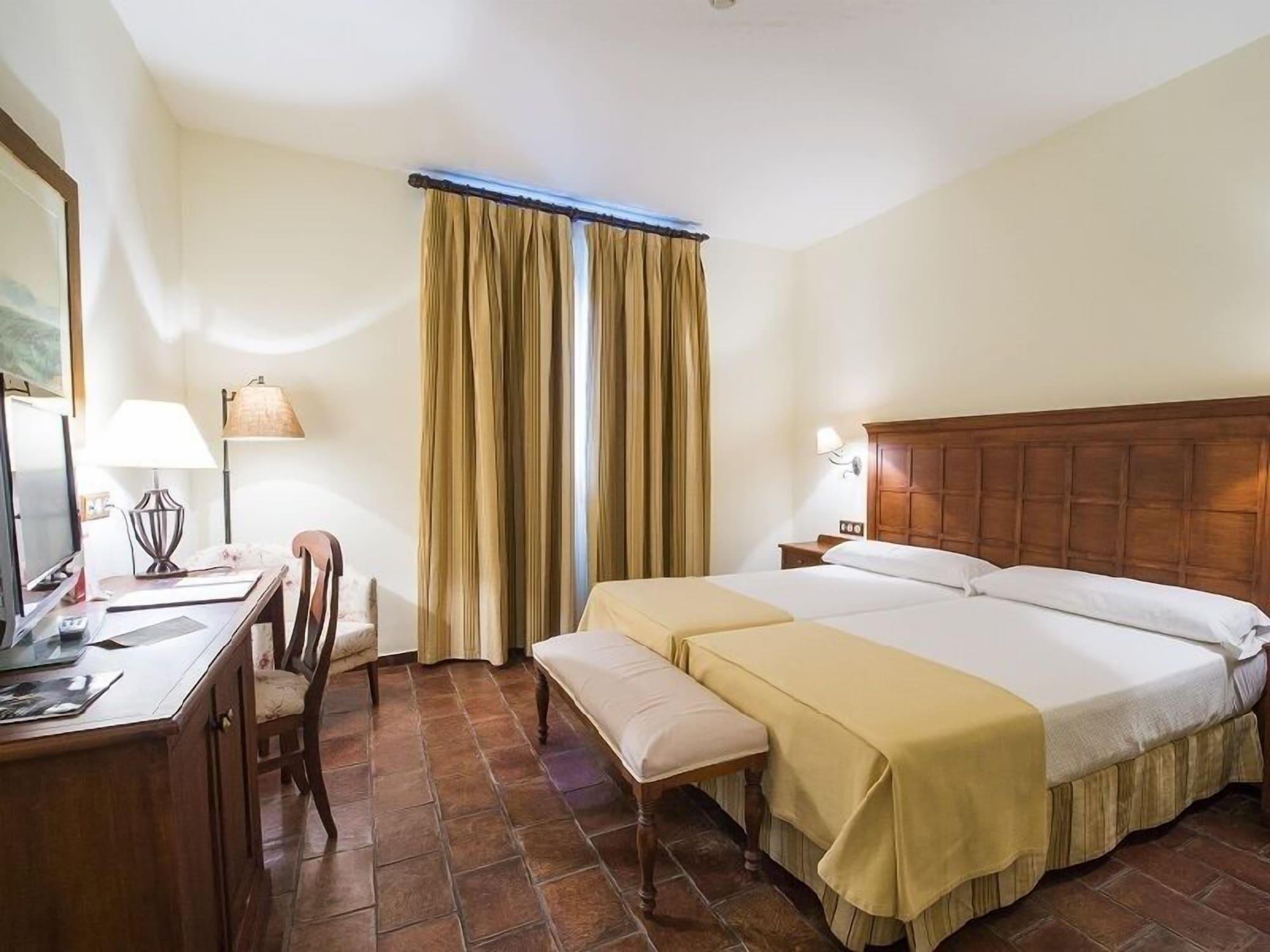 Hospedium Hotel Cortijo Santa Cruz Villanueva De La Serena Exteriör bild