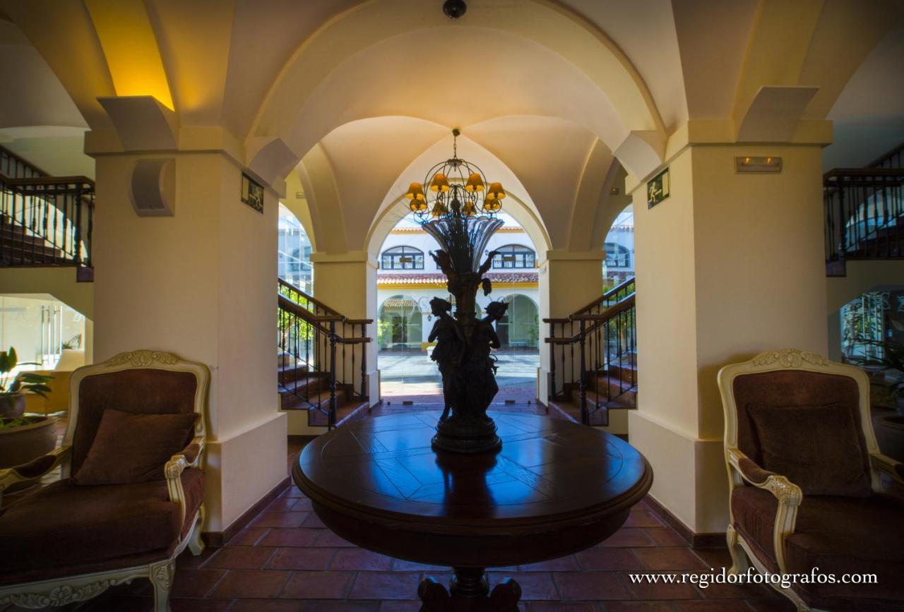 Hospedium Hotel Cortijo Santa Cruz Villanueva De La Serena Exteriör bild
